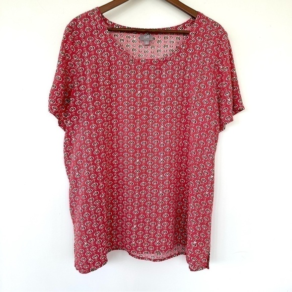 J. Jill top with crew neckline and short sleeves, loose fitting - Picture 1 of 11